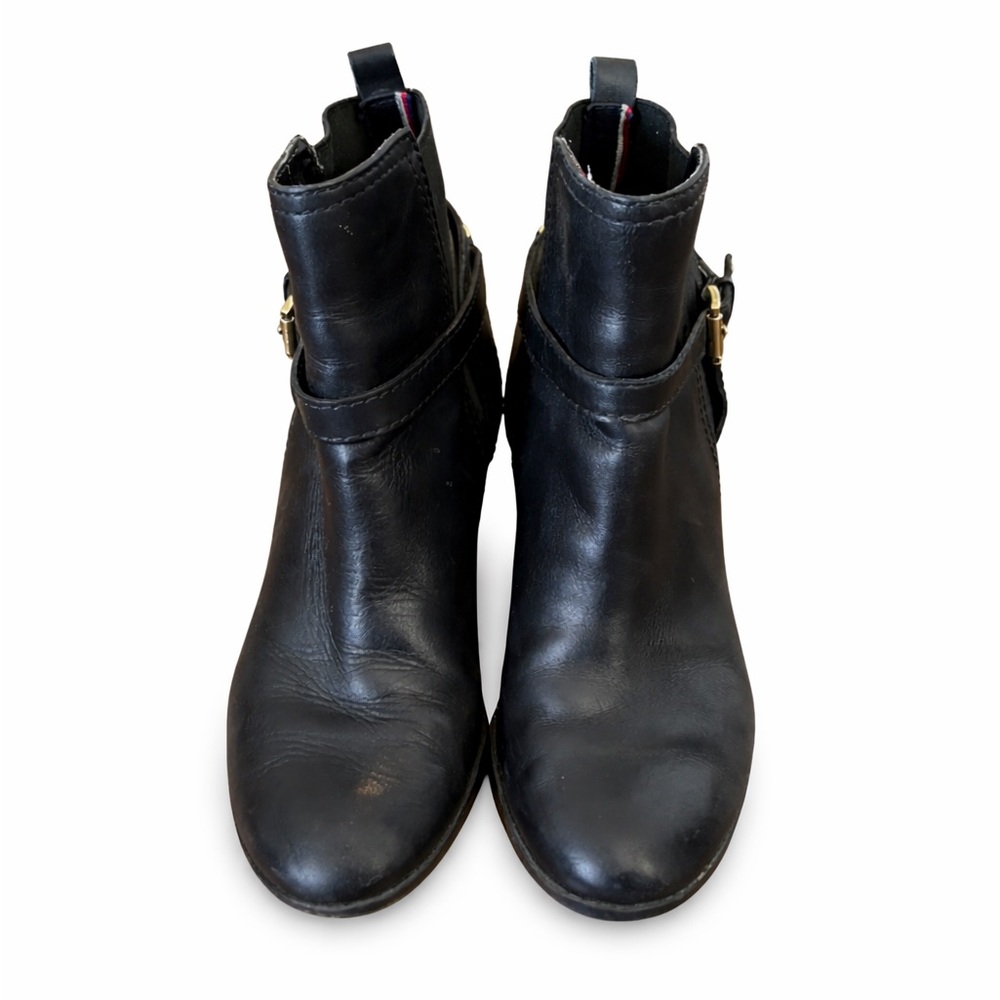 Tommy Hilfiger black leather ankle boots size 8